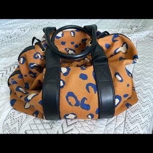 Universal Thread tote/carry on